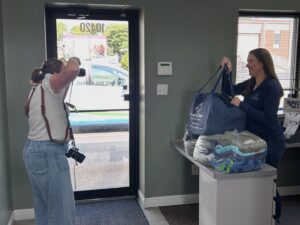 Why Chiropractic and Physical Therapy Clinics Need Professional Laundry Services